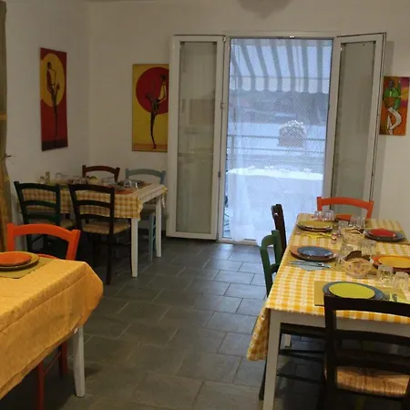 בית חווה Agriturismo Verdure Naturali ג'נובה